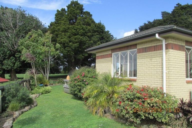 Photo of property in 22 Lochiel Place, Te Kamo, Whangarei, 0112