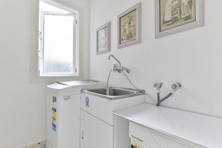 Photo of property in 116 Ikanui Road, Frimley, Hastings, 4120