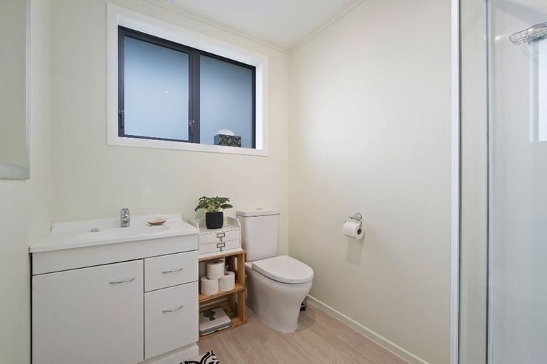 Photo of property in 48 Inniscort Street, Cromwell, 9310