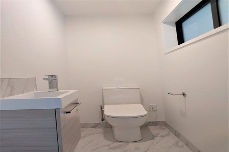 Photo of property in 6/61 Matipo Road, Te Atatu Peninsula, Auckland, 0610