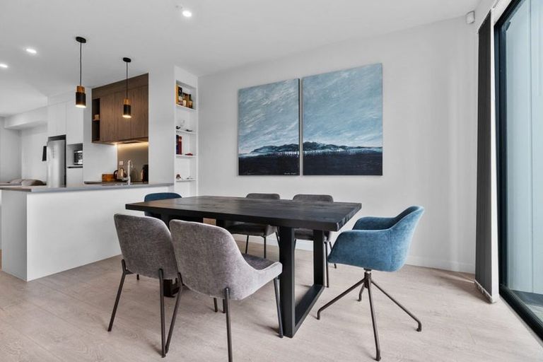 Photo of property in 79 Tarapuka Road, Westgate, Auckland, 0814