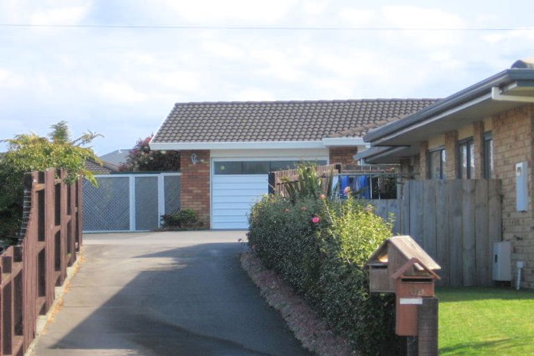 Photo of property in 3b The Green, Mount Maunganui, 3116