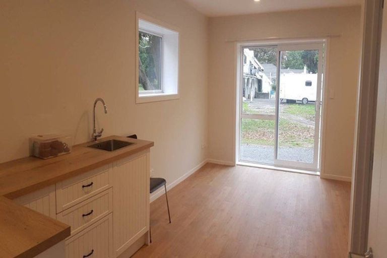 Photo of property in 149 Popes Road, Takanini, 2105