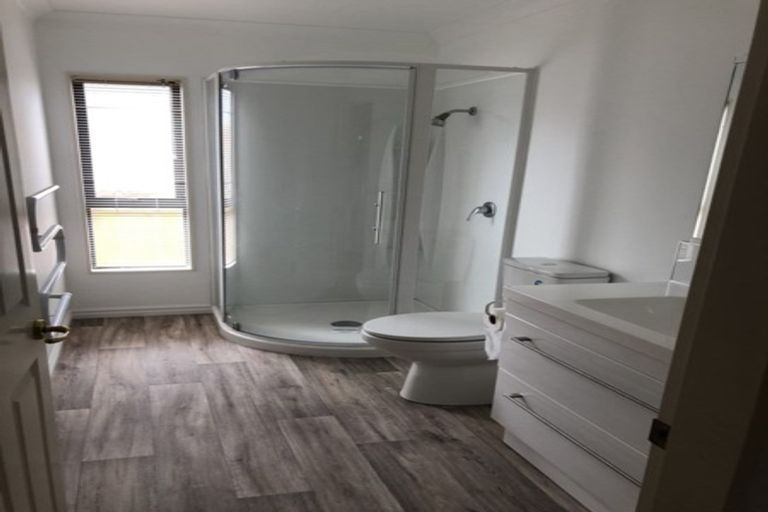 Photo of property in 5/485 Otumoetai Road, Otumoetai, Tauranga, 3110