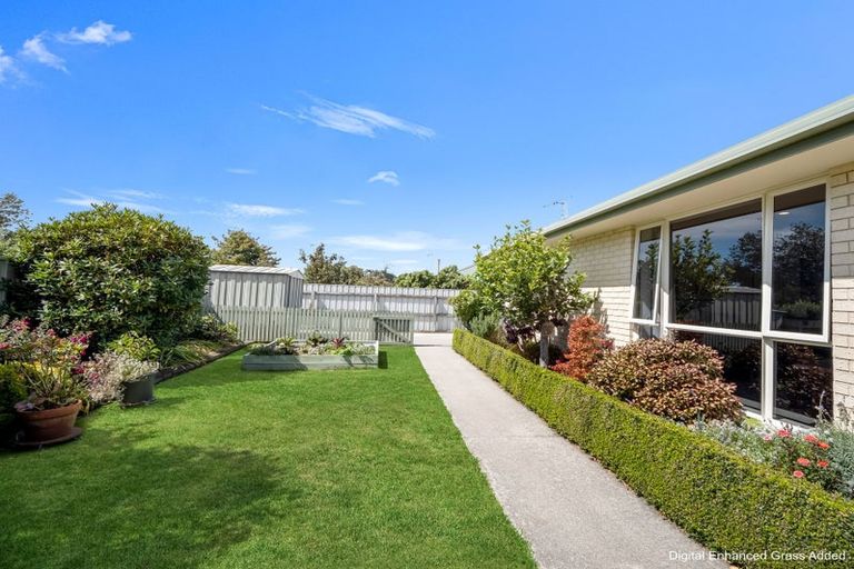 Photo of property in 16 Hannah Place, Holmes Hill, Oamaru, 9401