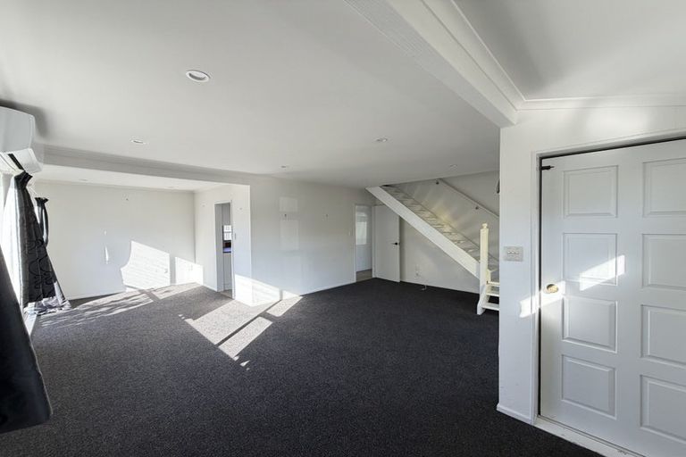 Photo of property in 4 Marece Court, Palmerston North, 4410