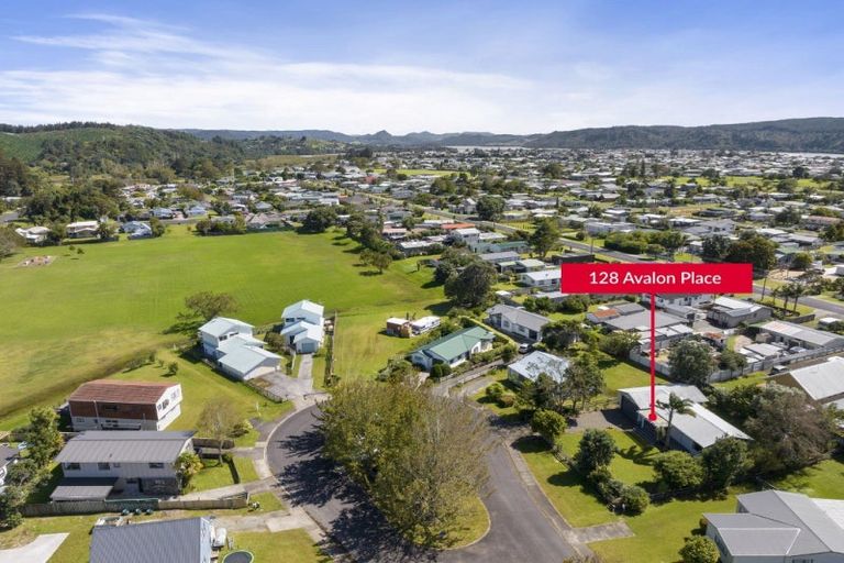 Photo of property in 128 Avalon Place, Whangamata, 3620