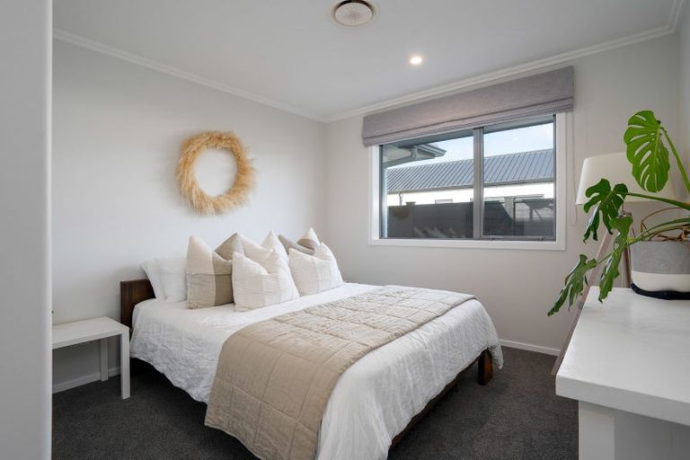 Photo of property in 27c Isobel Hodgson Drive, Cambridge, 3434