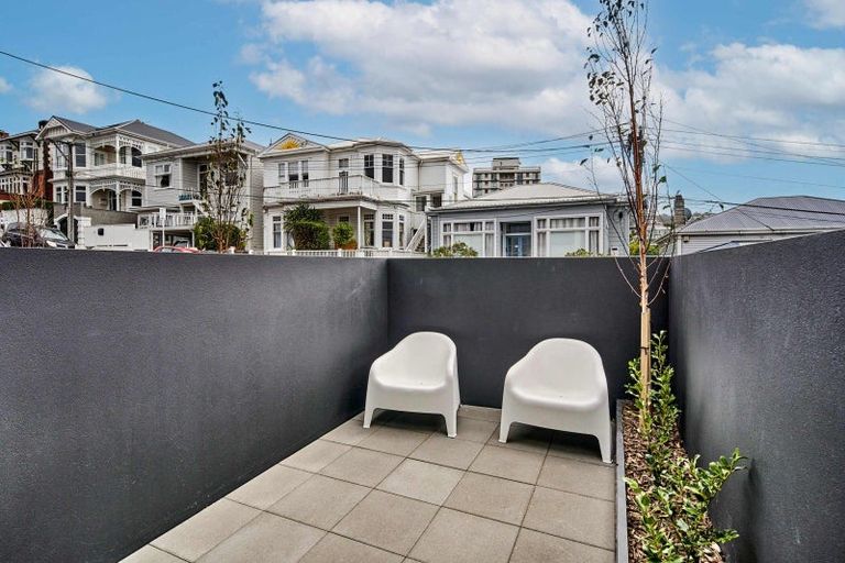 Photo of property in 25c Thompson Street, Mount Cook, Wellington, 6011