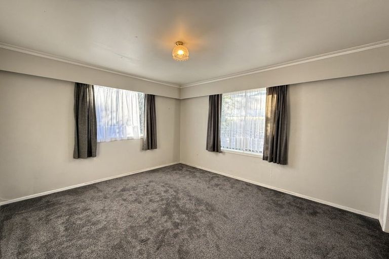 Photo of property in 10 Kentucky Street, Totara Park, Upper Hutt, 5018