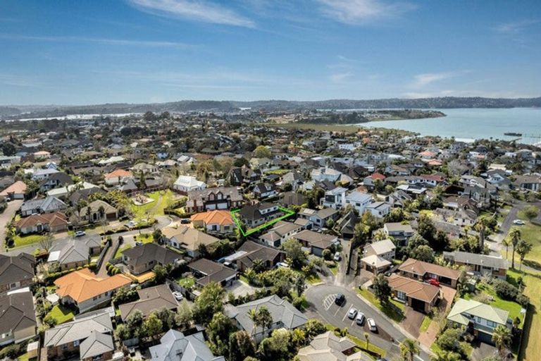 Photo of property in 21 Hendrika Court, Hobsonville, Auckland, 0618