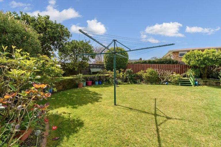 Photo of property in 247a Ngatai Road, Otumoetai, Tauranga, 3110