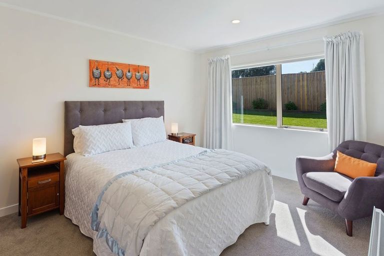 Photo of property in 3 Stella Court, Paraparaumu, 5032