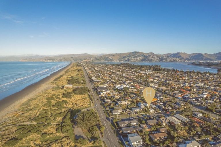 Photo of property in 9 Bellamy Avenue, New Brighton, Christchurch, 8061