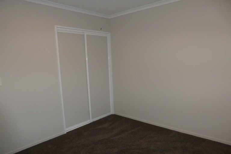 Photo of property in 48 Miromiro Street, Broomfield, Christchurch, 8042