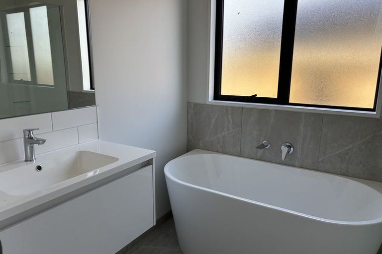 Photo of property in 80a Bill Hammond Drive, Belfast, 8051