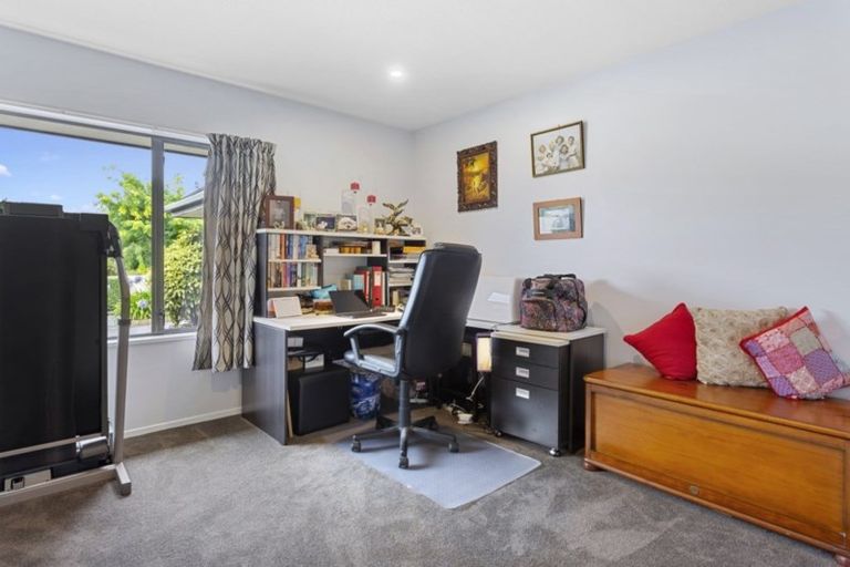 Photo of property in 20 Melford Close, Rangiora, 7400