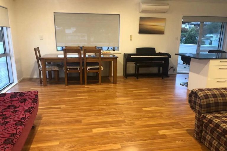 Photo of property in 4 Halder Place, Torbay, Auckland, 0632