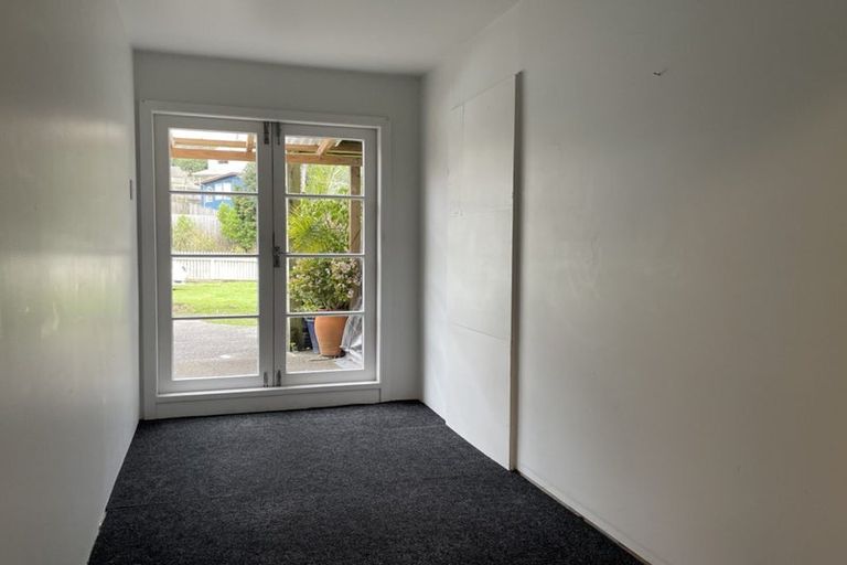 Photo of property in 7 Ferry Road, Wade Heads, Whangaparaoa, 0932