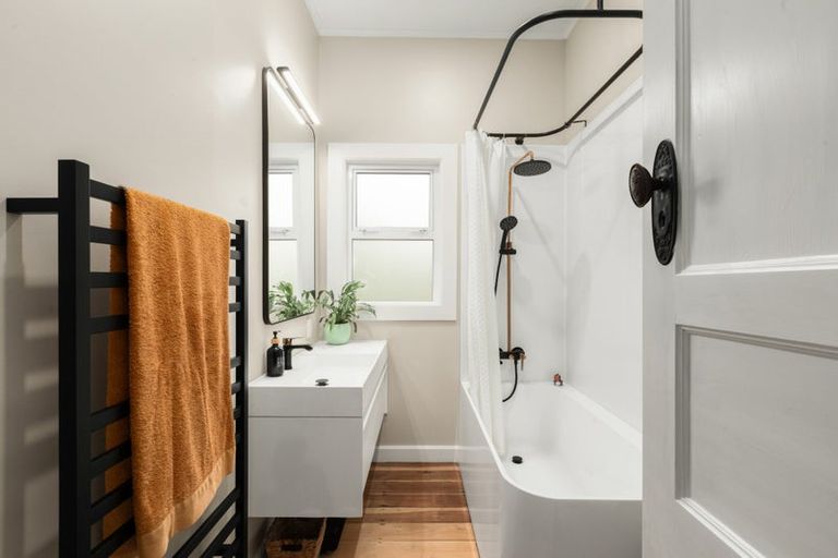 Photo of property in 1 King Street, Paeroa, 3600