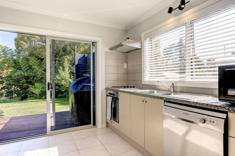 Photo of property in 24 Splitt Avenue, Glenview, Hamilton, 3206