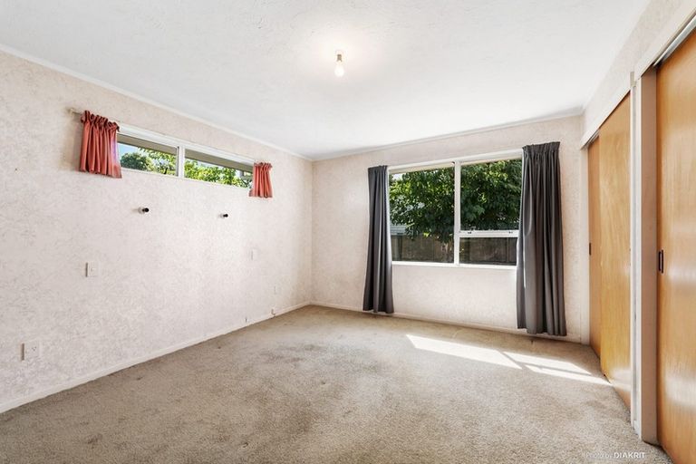 Photo of property in 8b Cargill Street, Karori, Wellington, 6012