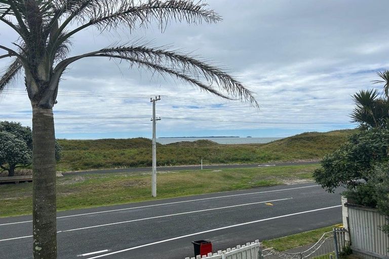 Photo of property in 654 Papamoa Beach Road, Papamoa Beach, Papamoa, 3118