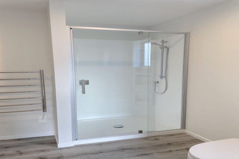 Photo of property in 11 Cartographer Way, Whitby, Porirua, 5024