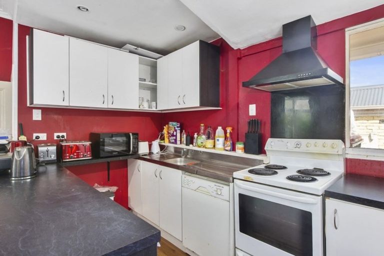 Photo of property in 137 Queen Street, North Dunedin, Dunedin, 9016