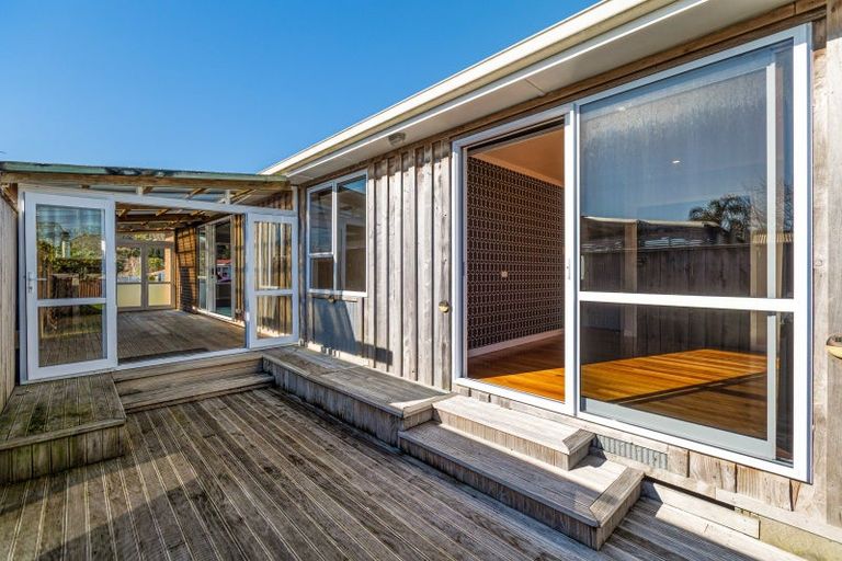 Photo of property in 53 Blake Street, Waitara, 4320