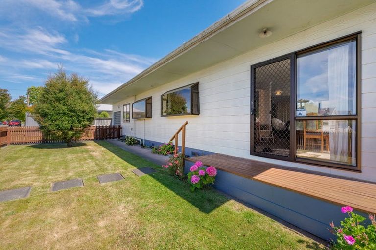 Photo of property in 15 Mowat Street, Springlands, Blenheim, 7201