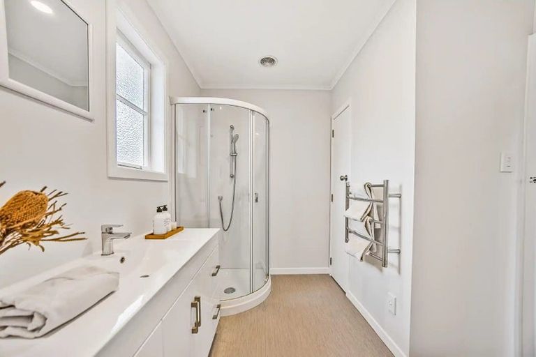 Photo of property in 14 Belmont Terrace, Milford, Auckland, 0620