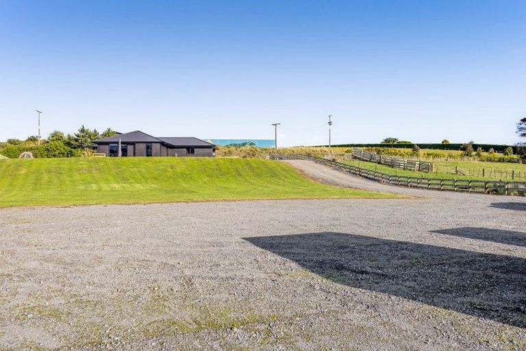 Photo of property in 191 Turuturu Road, Hawera, 4674