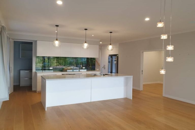 Photo of property in 56 George Street, Riverhead, 0820