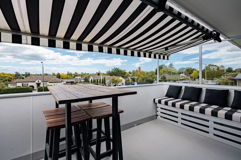 Photo of property in 140 Te Mata Road, Havelock North, 4130