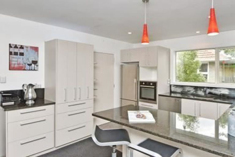 Photo of property in 37 Santa Rosa Avenue, Halswell, Christchurch, 8025