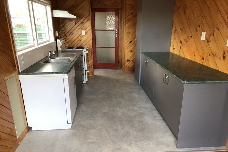 Photo of property in 17 Glen Norman Avenue, Henderson, Auckland, 0610