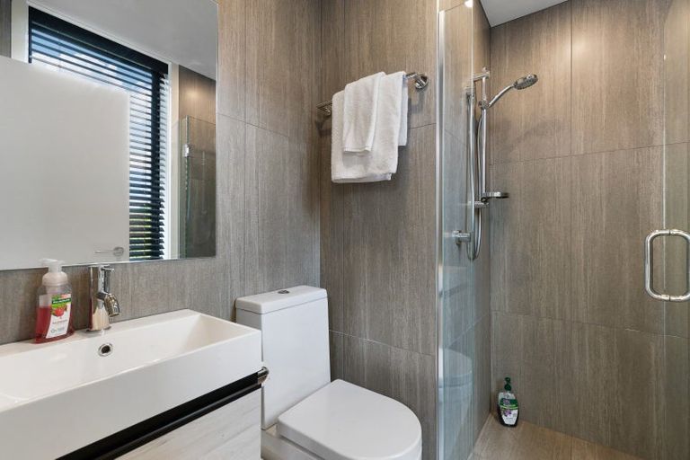 Photo of property in 6 Mckenzies Shute, Jacks Point, Queenstown, 9371