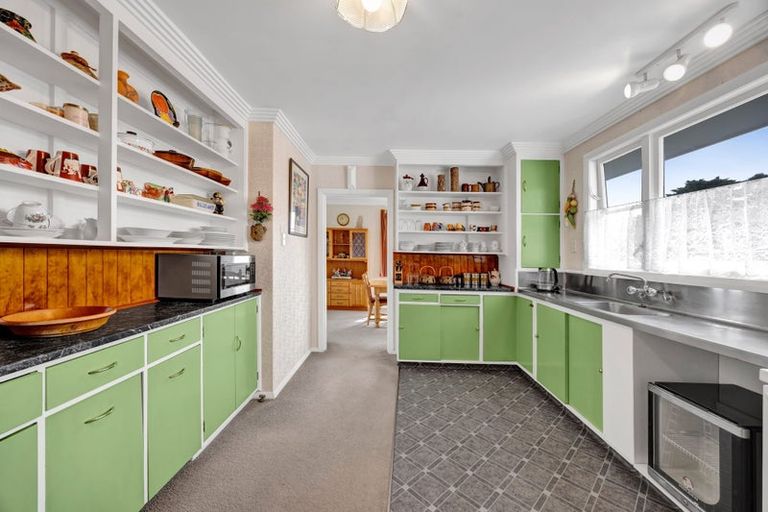 Photo of property in 414 South Road, Hawera, 4674