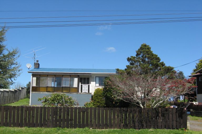 Photo of property in 8 Mcvie Road, Huntly, 3700