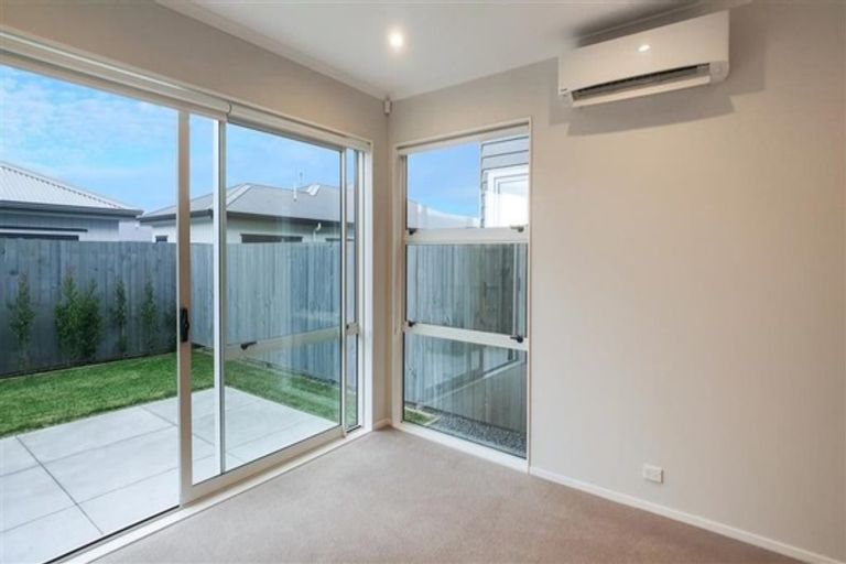 Photo of property in 73 Whenuapai Drive, Whenuapai, Auckland, 0618