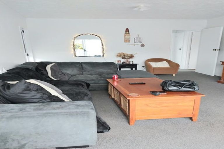 Photo of property in 3/411a Gloucester Street, Taradale, Napier, 4112