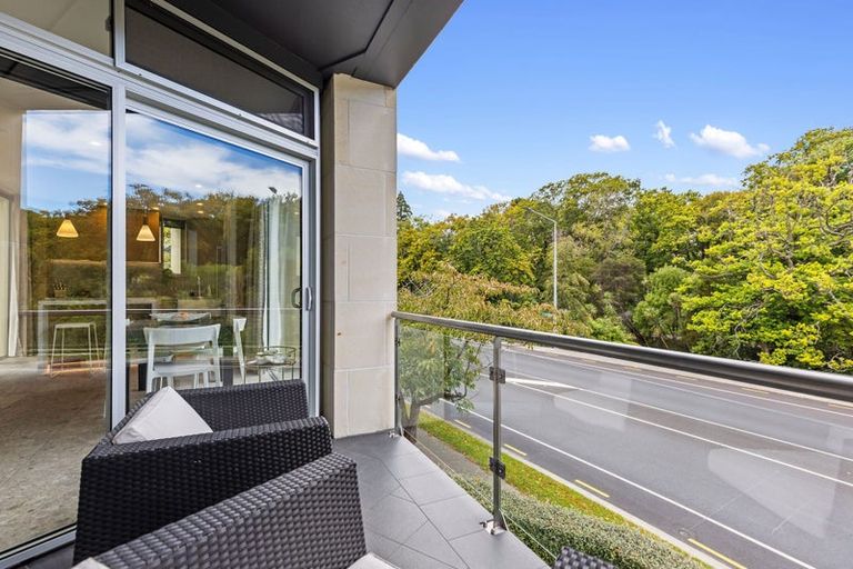 Photo of property in 3/19 Carlton Mill Road, Merivale, Christchurch, 8014