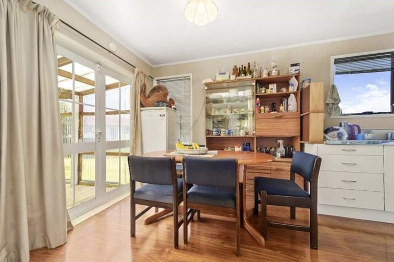 Photo of property in 8 Holborn Place, Papatoetoe, Auckland, 2025