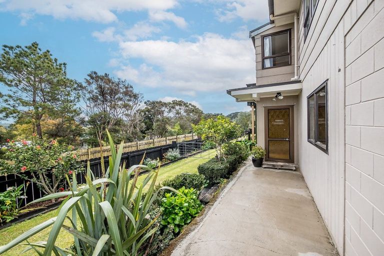 Photo of property in 75 Yorke Road, Haruru, 0204