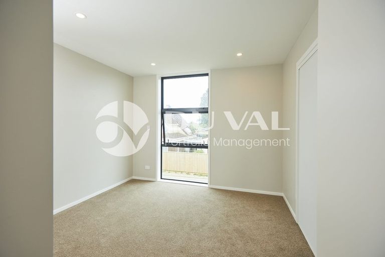 Photo of property in 14 Koro Lane, Mangere Bridge, Auckland, 2022