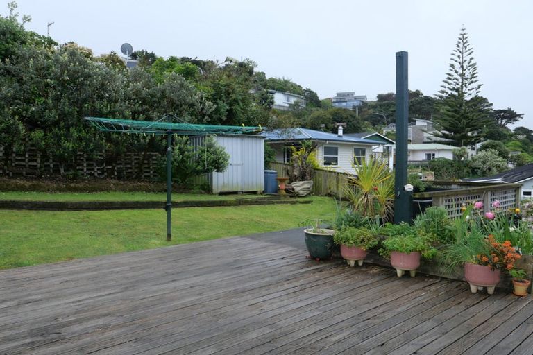 Photo of property in 82 Severn Street, Island Bay, Wellington, 6023