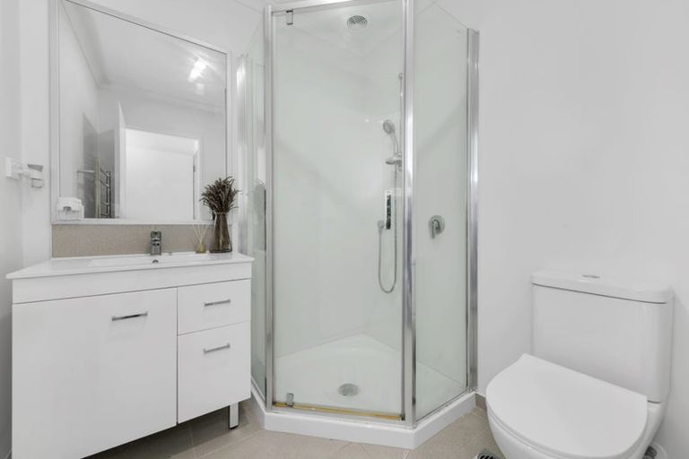 Photo of property in 25 Kapowai Boulevard, Takanini, 2112
