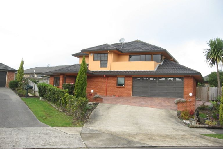 Photo of property in 40 Norman Close, The Gardens, Auckland, 2105