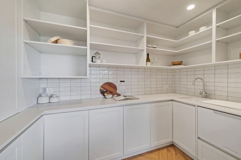 Photo of property in 14 Rapaki Street, Pegasus, 7612